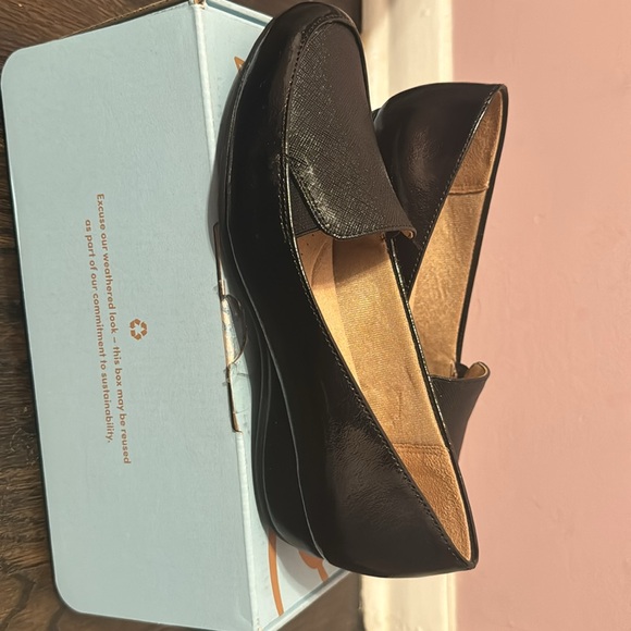 7.5 W Lifestride Black loafer-NEW with Box - Picture 3 of 7